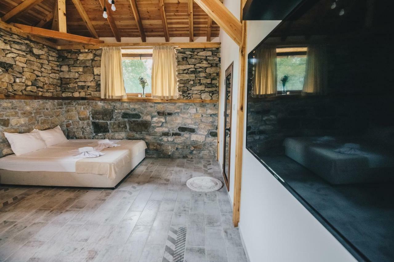 Завоя Hotell Krusjuna Exteriör bild